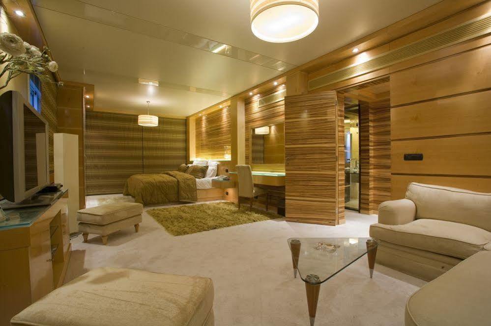 Lahoya Suites Beirut Ngoại thất bức ảnh