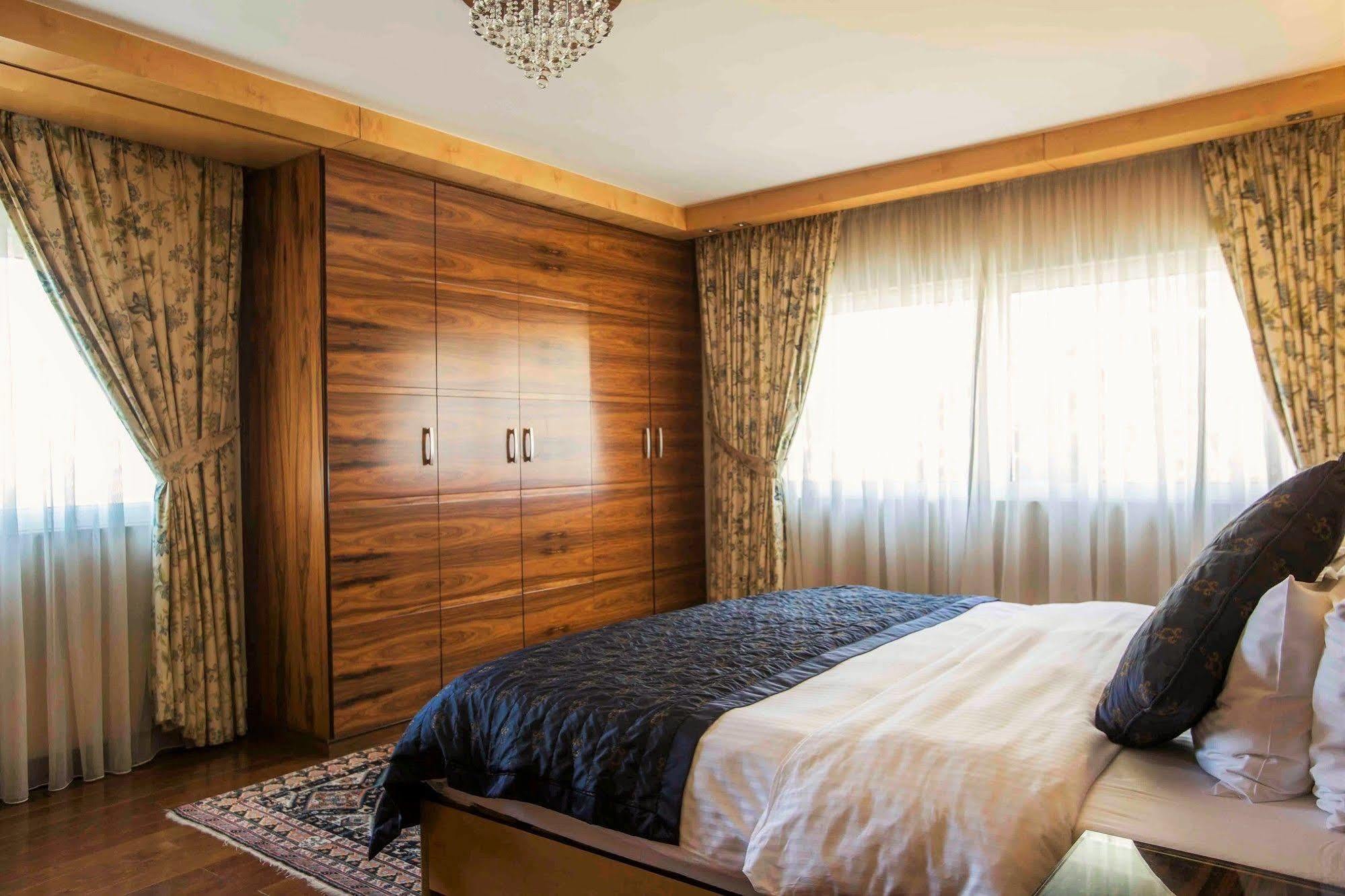 Lahoya Suites Beirut Ngoại thất bức ảnh