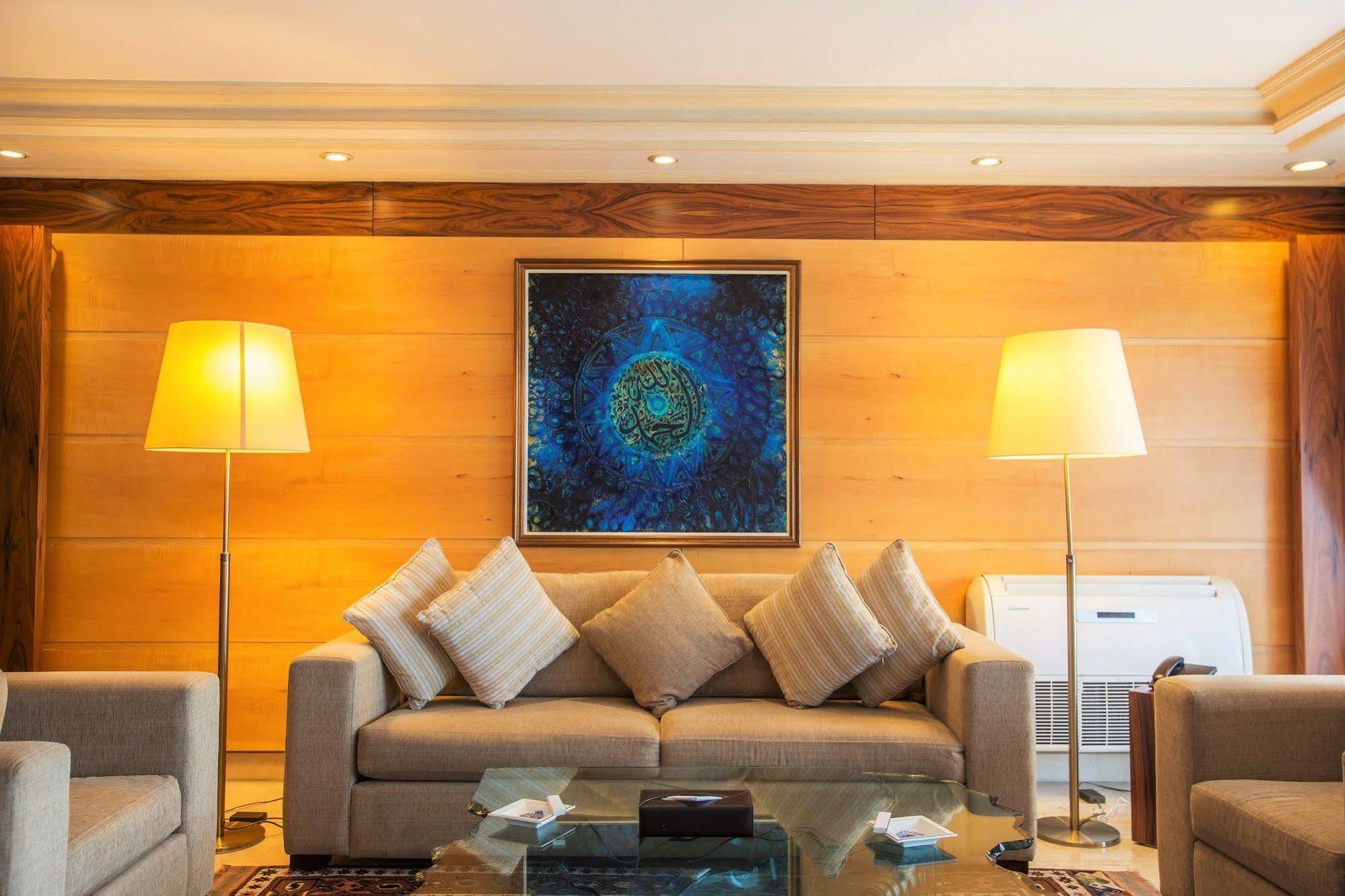 Lahoya Suites Beirut Ngoại thất bức ảnh