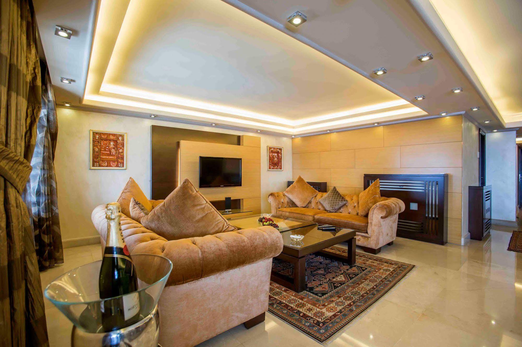 Lahoya Suites Beirut Ngoại thất bức ảnh